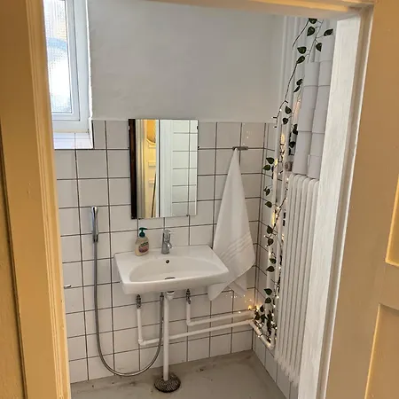 Exotic Basement In The Center Of Lägenhet *